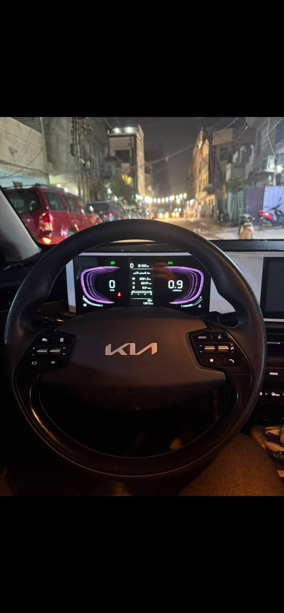السلام عليكم
بيع kia (k3) بالسوك يكولون علية وارد مكسيكي
مواصفات خليجية
 (المسافة المقطوعة) 13,015 km
شاشة عدادات رقمية حديثة (Full Digital Dashboard
تحكم مقود كامل (Multi-function Steering Wheel
نظام تثبيت السرعة وأزرار تحكم بالصوت
حالة ممتازة جداً ونظيفة جداً من الداخل والخارج زيرو السيارة
مكفولة من الصبغ والحادث
رقم واتساب ***********
كشافات وحساسات أمامية وخلفية
السعر المطلوب $143 وبيها مجال
مكان السيارة الكاظمية
السيارة عليها أقساط اني أتحمل الأقساط اسويلك وكالة المشتري
