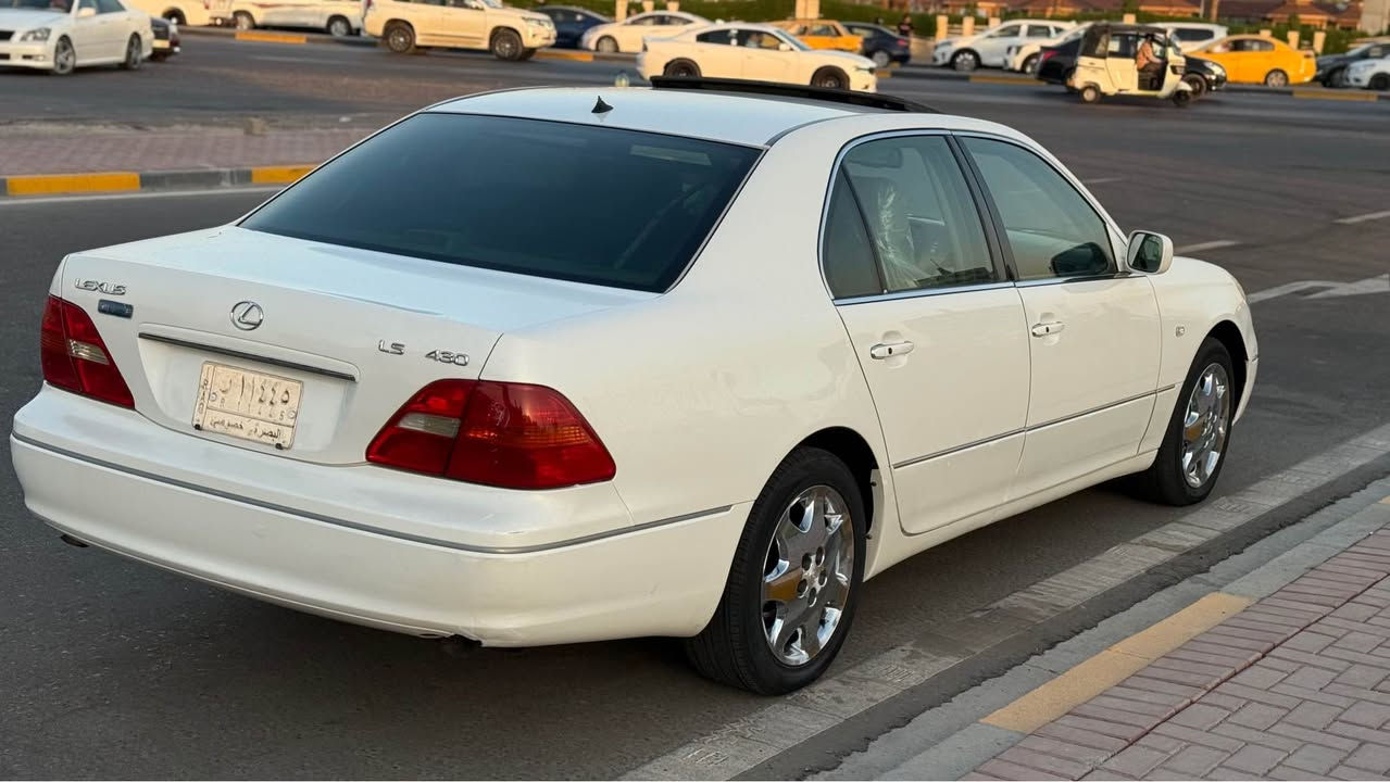 لكزز 2002 
LS430 اصل خليجي فول مواصفات  1/1 كفاله ضربه والصبغ وكافه الاصواليات سياره جديده معنى الكلمه رقم بصره تحويل ثاني يوم  سياره تحفه مكينه توني شاده زيرو 8V/4000 حداده نافضه من طول لطول تبريد ثلج تخم تاير ويل كب كروم داخل بيجي جلد جلد فتحه ثلاجه تبريد تدفى بالكشنات 6 بصمات بيبان شفط شاشه كامره مثبت سرعه ستيرن كهربائي تحكمات فول الاخير وسياره ناعمه وتخبل بالعافيه ع الياخذها عنواني البصره *********** سعرها$110 البصرة, العراق
