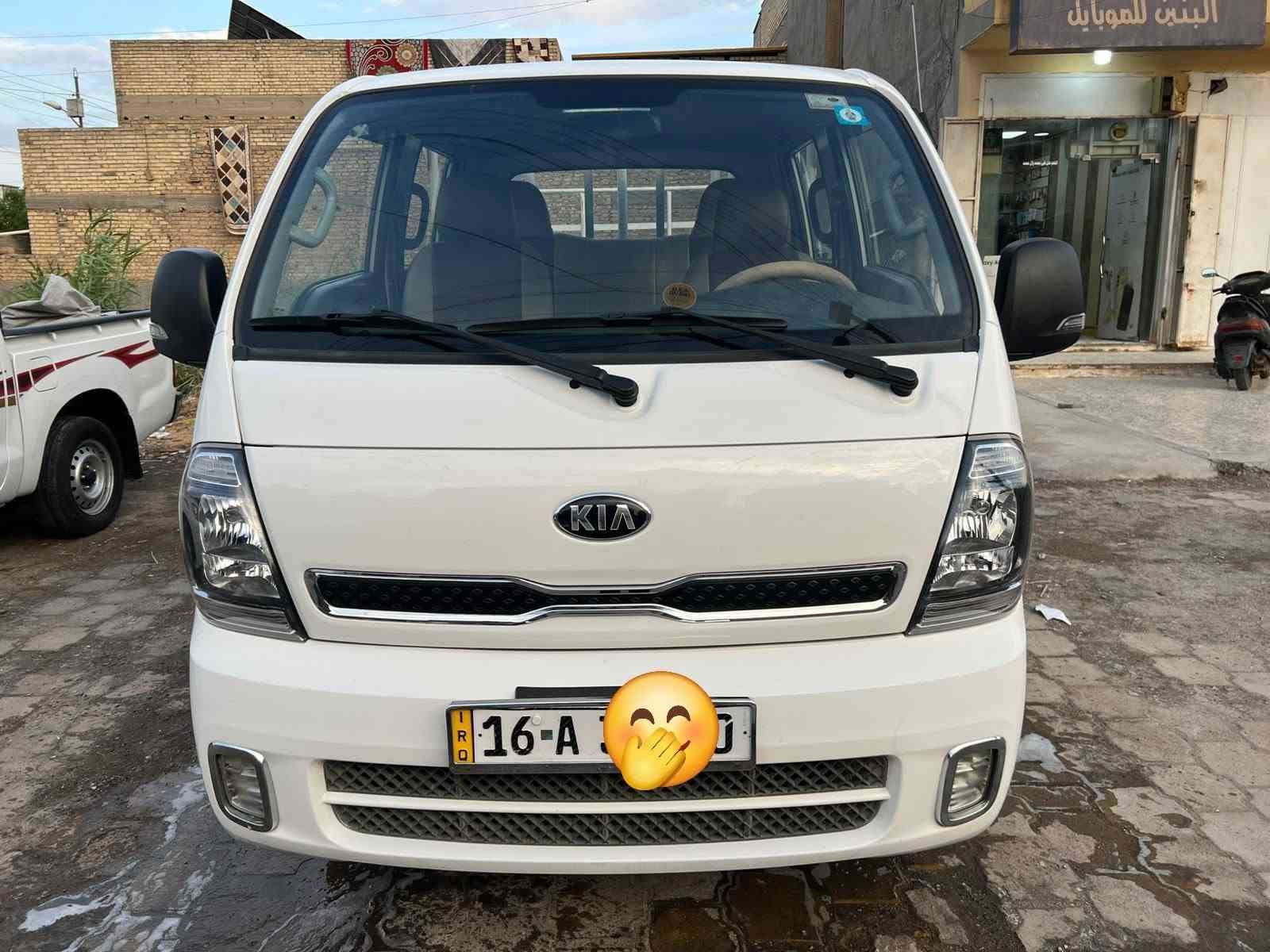 السلام عليكم
كيا دبل قماره مديل 2021 مفتوح👍
مكفوله كفاله عامه لا صبغ ولا ضرر ولا تبديل ولا فتح ولا بارد
السياره اخت الزيرو ماشيه 53 الف
فول تحكم استيرن 
اشاير بلمري تدفئة بالمريء 
سياره يعني جديده بمعنى الكلمه ما مشتغل بيها ابدااا 
رقم انكليزي بسمي تحويل ثاني يوم 
سعرر 143 وبيها مجال بسيط 
المكان بغداد 
رقم ‭***********
