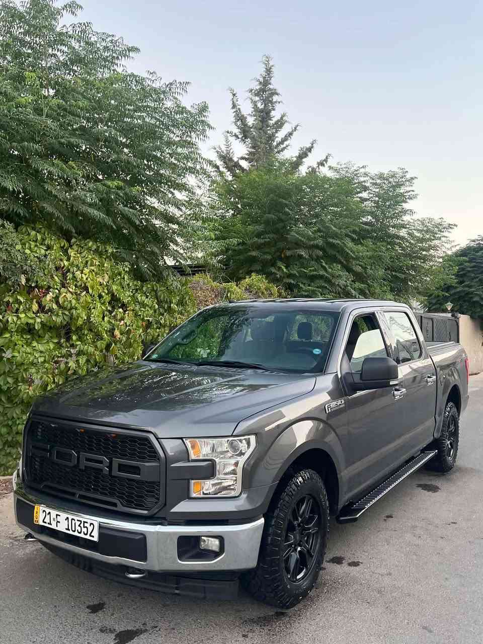 Ford f150 2017
فورد f150 خليجي
مواسه فات 
كوشن كاره با
شاشه گه وره
كودي ده رگا
ده بل اكسل 4*4
حاسه
كاميرا
8 بستن
به صمه شه خال
گيرو مه كينه ي به شه رت نه كراوه ته وه
بي بوياخ بي سارد ده عمي بو ده عمي به شه رت بوياخي نيه
به ناوي خومه وه يه 
سه نه وي تا ٢٠٣٠ تازه يه
شوين سليماني
***********
