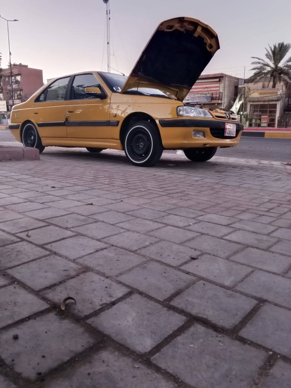 سلام عليكم  بيجو بارص 2015
هيئه وغرامه مصفرة 
سيارة جاهزة كبل للشارع 
باب خلفي مبدل فقط 
رقم جديد سنوية جديدة
تخم تاير سيارة 
تبريد 
صدر كامل
جراد بيها سيارة كدام العين
مكينه خير من الله 
هزة جديدة 
العنوان بغداد قرب جامع الفردوس مكلف بلنشر 
يوسف الربيعاوي هذا راعيها 
***********
