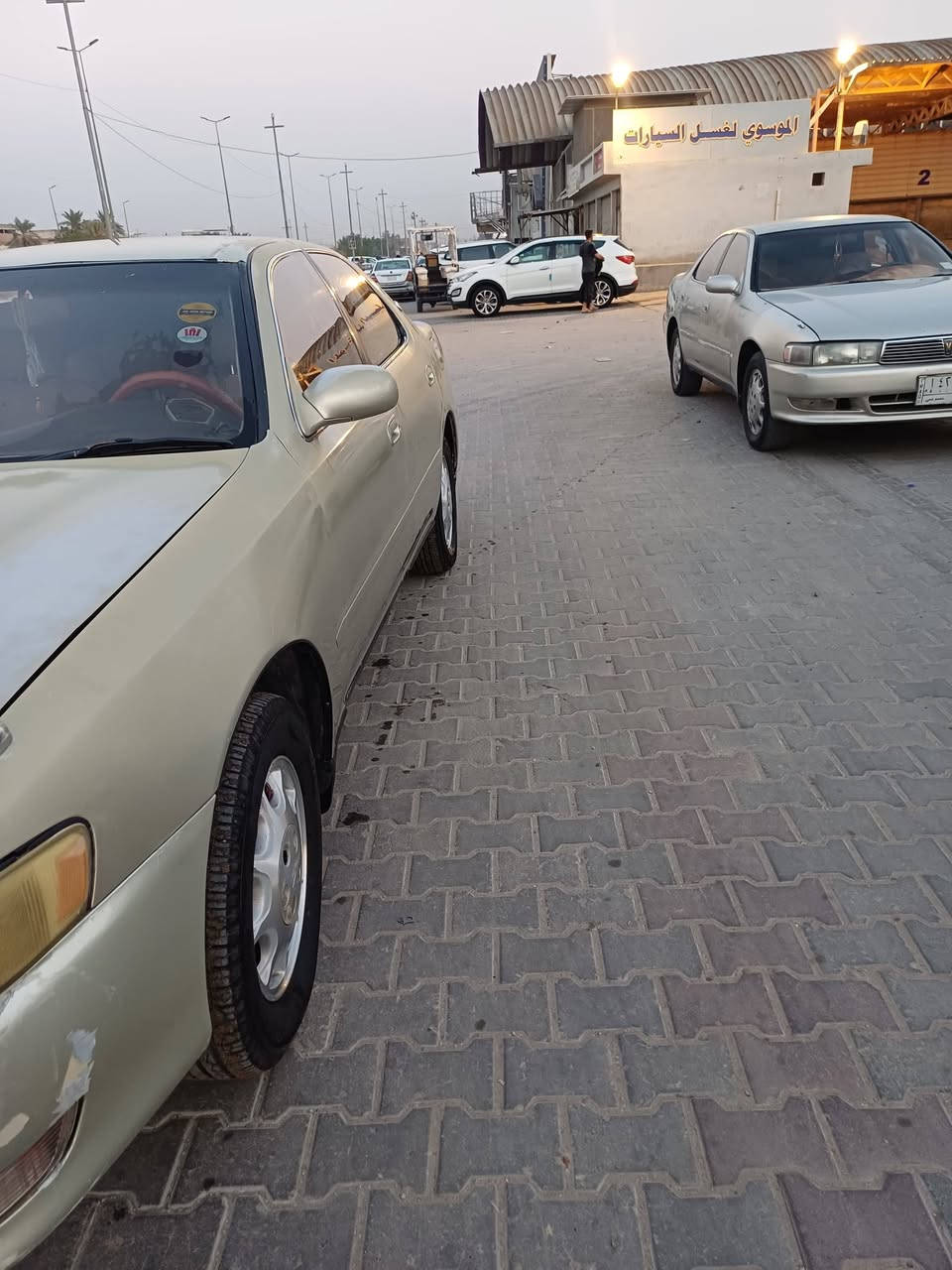 السلام عليكم كرستا للبيع جاهزه مكينه كير حداديه بيه قماره مكفوله من الضربه والكصه الثانيه السعر 42 مكان السياره كوفه ***********
