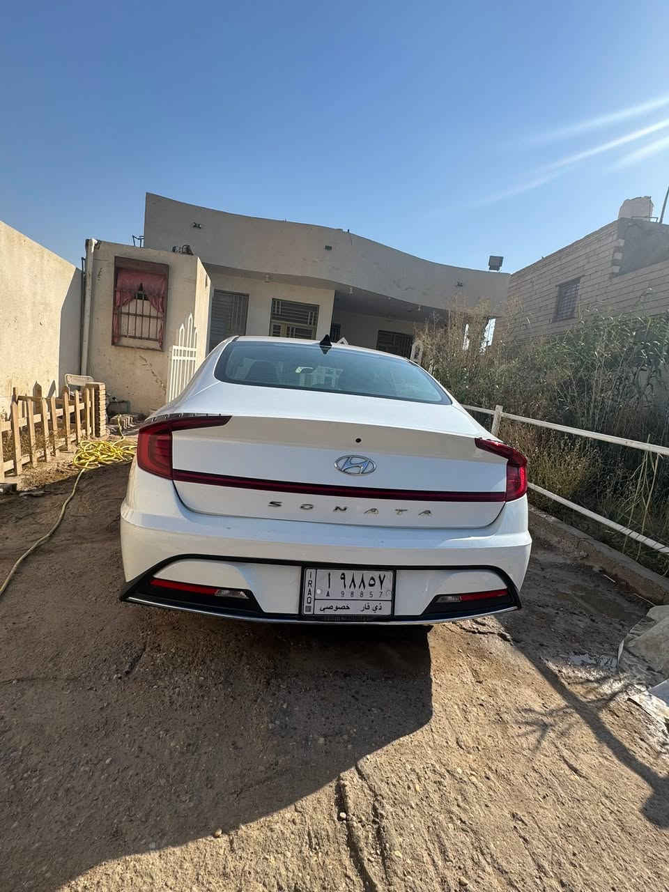 سوناتا 21
رقم ذي قار معوقين وكاله عامه بأسم المشتري
مكينه 2500
حادثه جاملغ وبنيد فقط
 بدون دواخل 
ومبدلات اصلي مو تجاري
السياره جاهزه ما بيه نقص كير مكينه تبريد 
السعر 148$ 

***********
