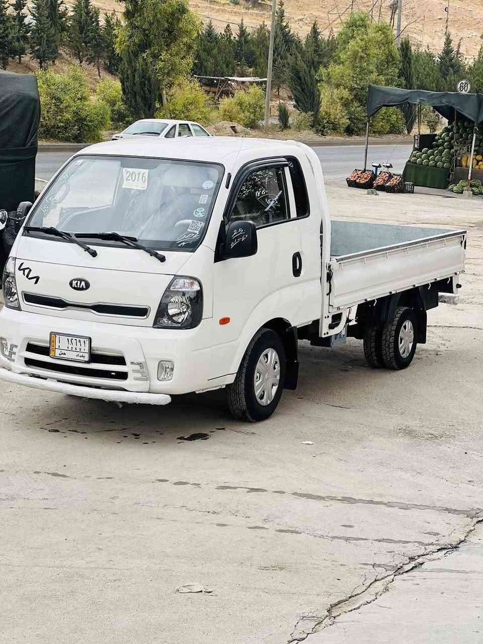 کیای 3000ی سۆپەری مەکینە ڕەش
مۆدیل بیلاد 2016
گێڕ و مەکینە و ئەکسل و شانسی بەشەرت 
سەیارەکە نمونە لە جوانی نوموونە لە خاوێنی
سەیارەکە پێش و پشت کەپس 
قەمەرە و بۆدی بێ خایس و بێ ڕزیوی نمونە 
سەیارەکە قەپات مواسەفات کوشن هیتەر/ئاوێنە هیتەر/ئاوێنە کارەبا/سوکان گەرم/ئاوێنەی ئەخەوێت/ تراکشن ئیش ئەکات
سەاارەکە کۆدی بۆ کراوە  
سەیارەکە تابڵێی خاوێن 
بۆزانینی نرخ پەیوەندیبکەن/ژ.م/***********/***********واتسئاپ و ڤایبەری لە سەرە
ناونیشان//تەکیە السليمانية, العراق

نص مكتوب في الصور:
- *********** ***********