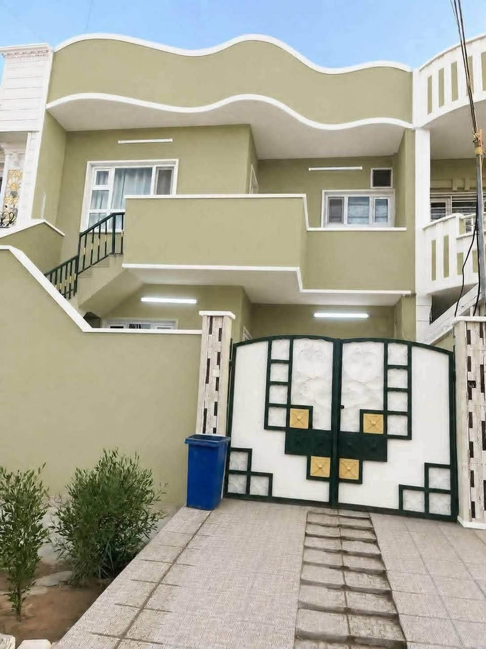 صبغ وديكورات داخليه وخارجيه بأنسب الاسعار اتصل وتدلل ***********
