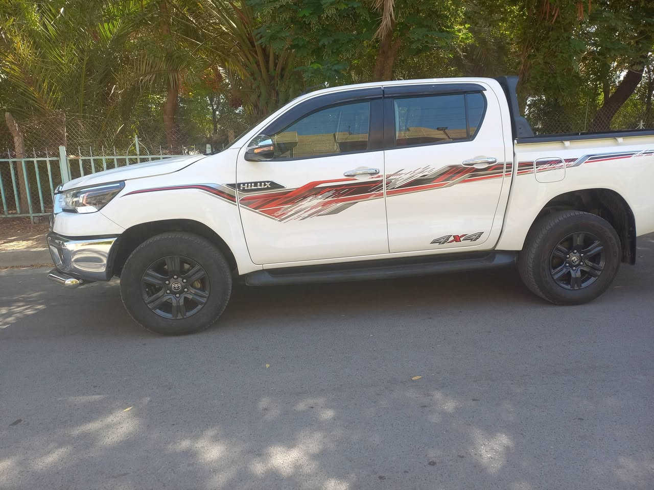 بيكم 2023 فور ويل ساز فول بصمه تبريد كشنات شاحن واير ليس بنيد جكات درع وهوك سياره جاهزه شرط السياره كارتون لافتح ولاتبديل تخم تاير الشركه السياره احله من الصور رقم اربيل ماشيه 118 بيها طخه في الجاملغ الايمن الامامي جدا بصيطه السعر ٢٩٢ المكان بغداد مشتل راست المعلمين ***********
