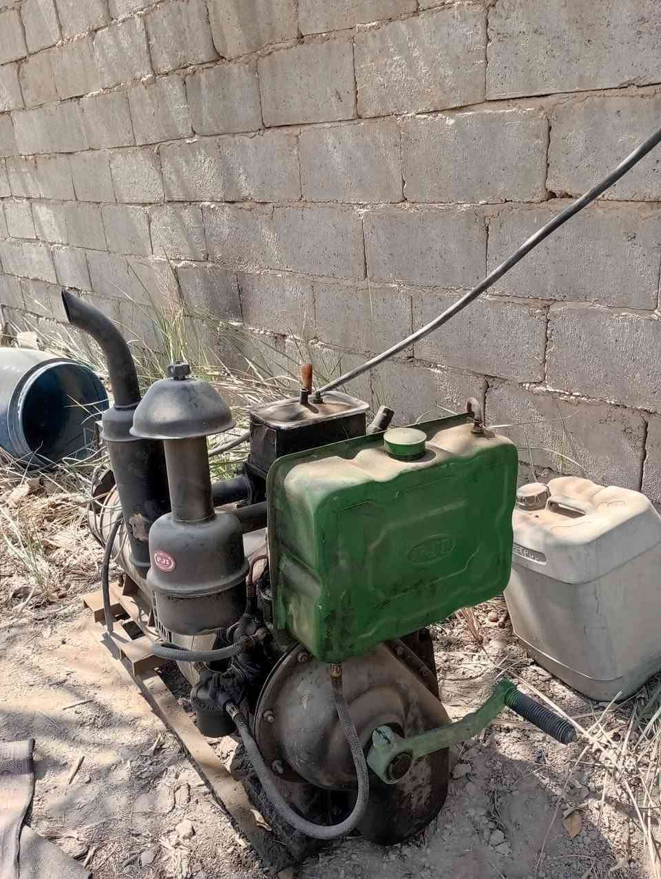 للبيع...!

سلام عليكم مطور هندي ع10حصان
راس توليد 8KV اربع خطوط 3فيز 
شغال عل فحص  ما متواجد فيس 
الاستفسار ***********

