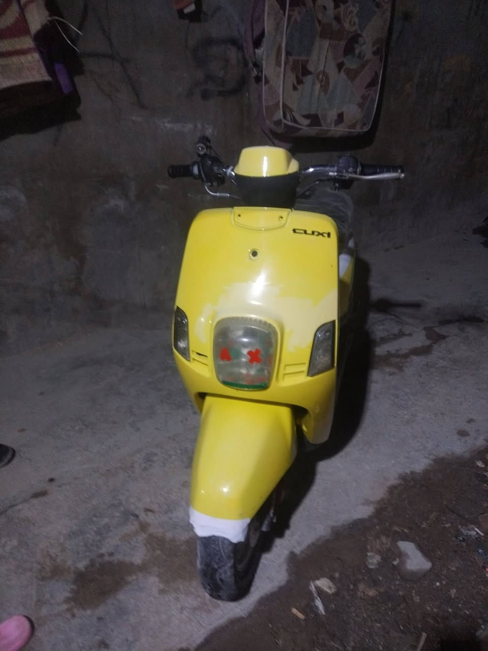 دراجه بوليس للبيع بوشه 55 صالونصه رياضي سعره 450 وبيها متر ***********

