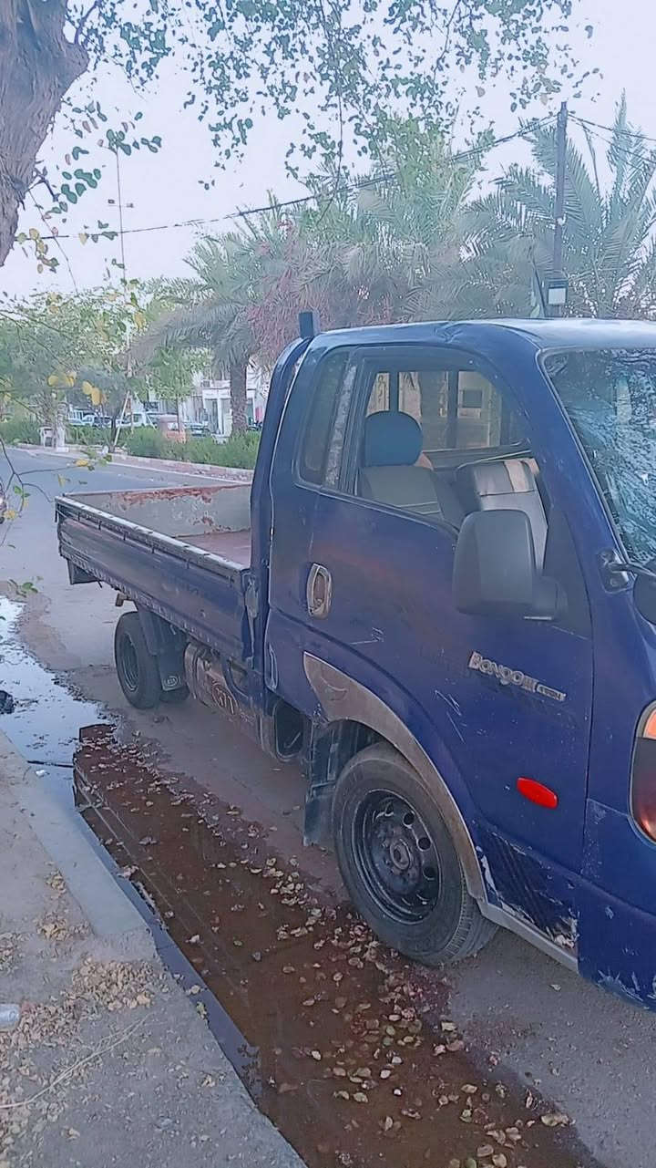 كيه حمل 2005 رقم كربلاء دولي حجم المكينة 2701 اللون ازرق للبيع بسعر 62 ورقـه الشراي يتواصل ع الرقم ***********
