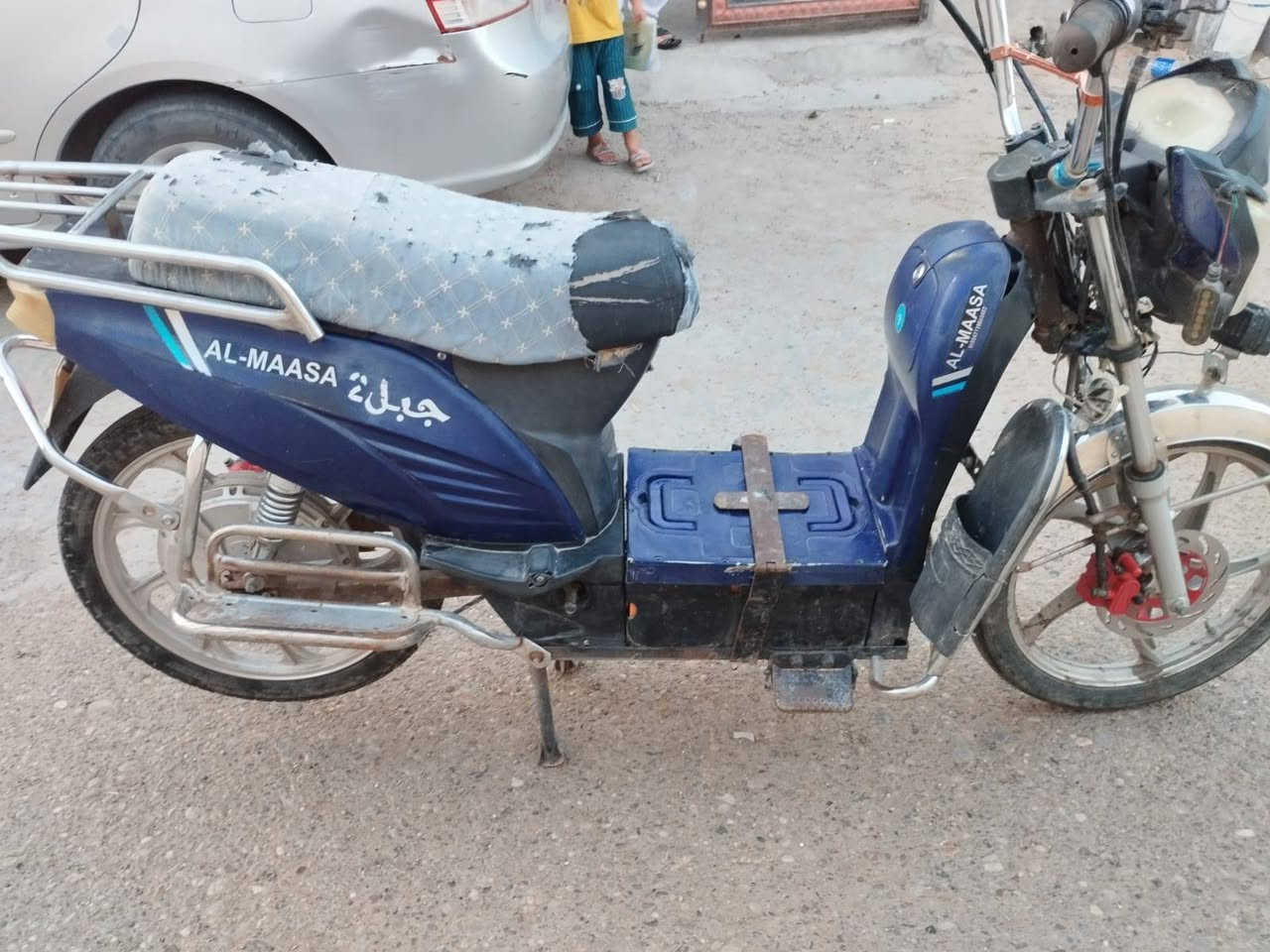 ماطور هارلي للبيع...
نضافة مثل الي بالصوره
. 
موديل 2020
.
بطاريات يقرن ١٠
.
كلشي بي شغال
.
 بي نضام بك (رجوع للخلف)
.
مكان خالدية سعر ٢٨٠ وبي مجال
. 
للاستفسار *********** بي واتس
