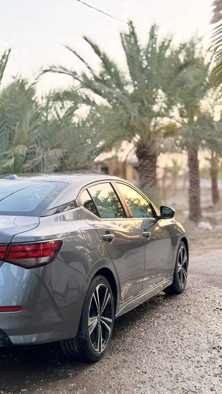نيسان سنترا 2023 
وارد امريكي حادثها جاملغ امامي وجاملغ خلفي بالداير بيه صبغ 
مواصفات SR 
رقم اربيل الجديد 
محرك 2000 ماشيه 35 الف ميل السعر 130 وبيها مجال مكانها البصره قضاء المدينه 
***********
***********
