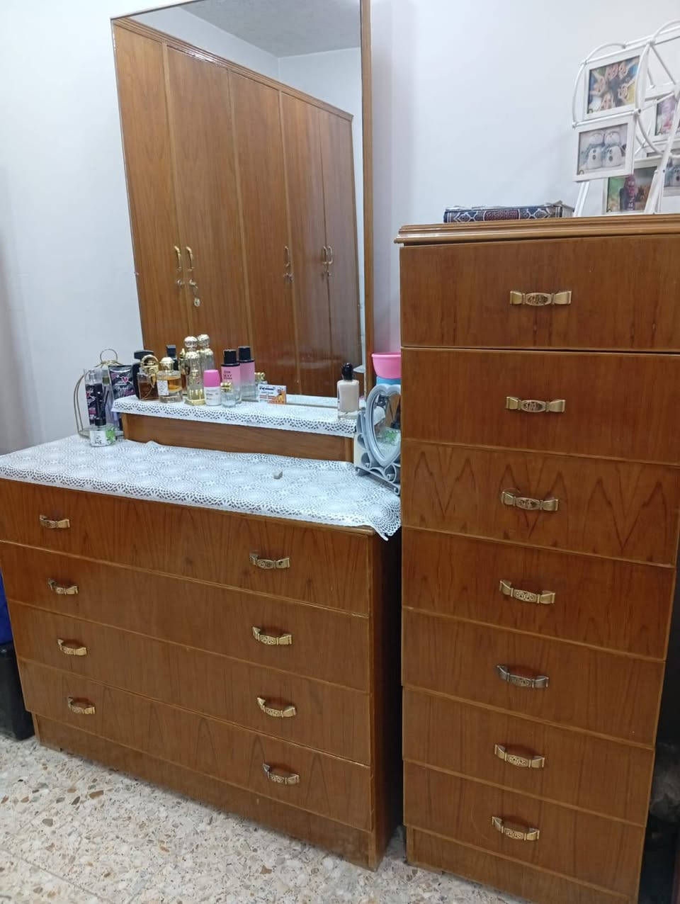 غرفه نوم تفصال صاج من الخارج والداخل صاج نضيفه السعر مليون وربع للاستفسار الاتصال على الرقم ***********
