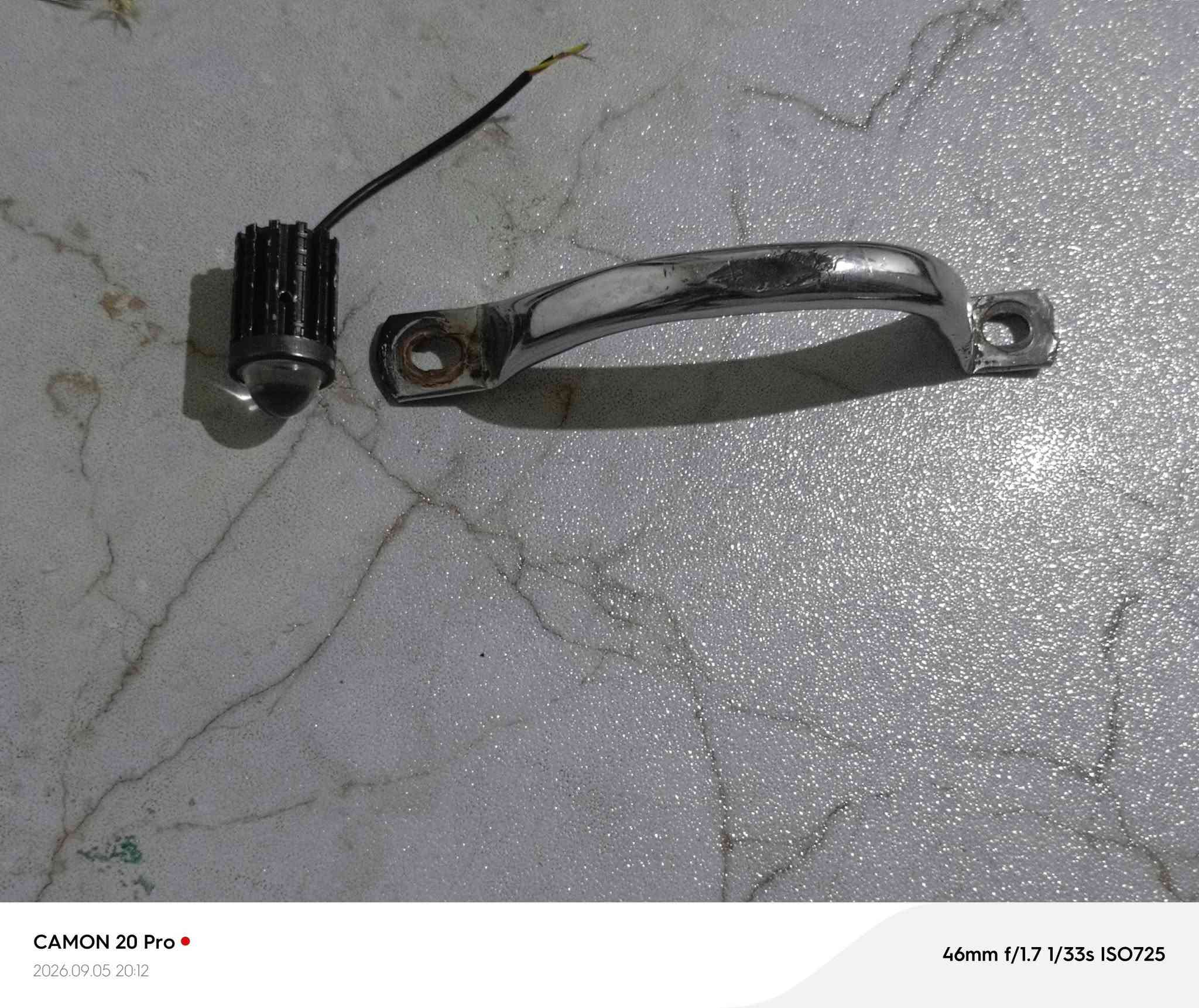 غراض نامه بسعر مناسب نضيفات اصليات
تانكي مغلون قطرت زنجار مابي بس عفته جارد لونه شويه سعر 15$

بساط خرجه  تجي عل كشن سعر 8$

ستان موبايل جديد راسطه مالته حديد 5$

مرايات مال ماكس مال نامه ترهم نضيفات اصليات 10$

راسطت مال اسماء دراجات ب3$

طبلت بريك مع زوج بنزات جددد ب5$

ويل نامه شلامجه تبدل بس طبله ويل مضبوط ب 10 

***********
