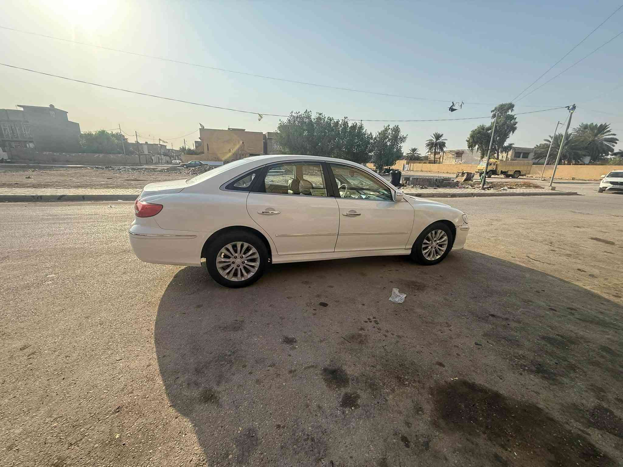 سلام عليكم ازيره خليجي 2011 بيه جملق وبنيد مكينه 3800 سياره جاهزه من كلشي مكينه كير تبريد تخم تاير مشروع وطني سعر 95 وبيه مجال بسيط اي ستفسار ***********
