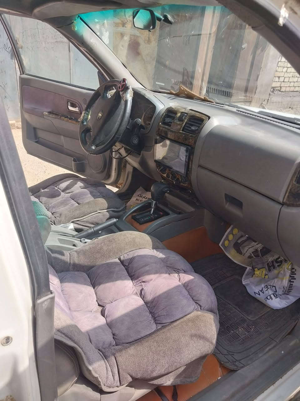 السلام عليكم اخوان 
بيكم جينبي للبيع 
محرك محور بطة 
اربعه راكب سيارة جدا 
نظيفه للتواصل واتساب 
الاتصال على الرقم 
***********
