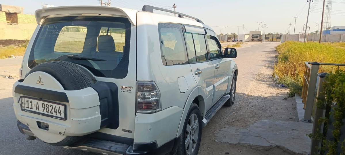 سعرهه 90 وبي مجال
 سلام عليكم باجير 2008 كير مكينه خير من الله تبريد. يشتغل بس ضعيف ماعرف منقص غاز. يمكن  سياره بسمي رقم بغداد. سياره نقصهه صدر فقط  كامله مكمله  
***********
