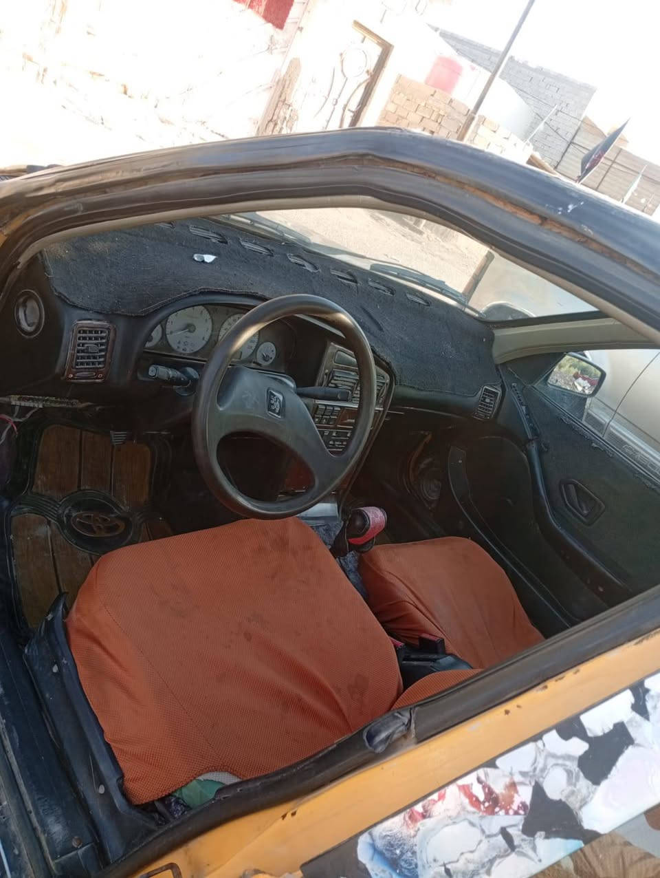 السلام عليكم بيجو مديل 2009كير محرك كورله بيكاشو توني مجفت المحرك وبحاله منتازه البدي شوف العين السياره بسمي رقم جديد السعر وبيه مجال قليل ***********

