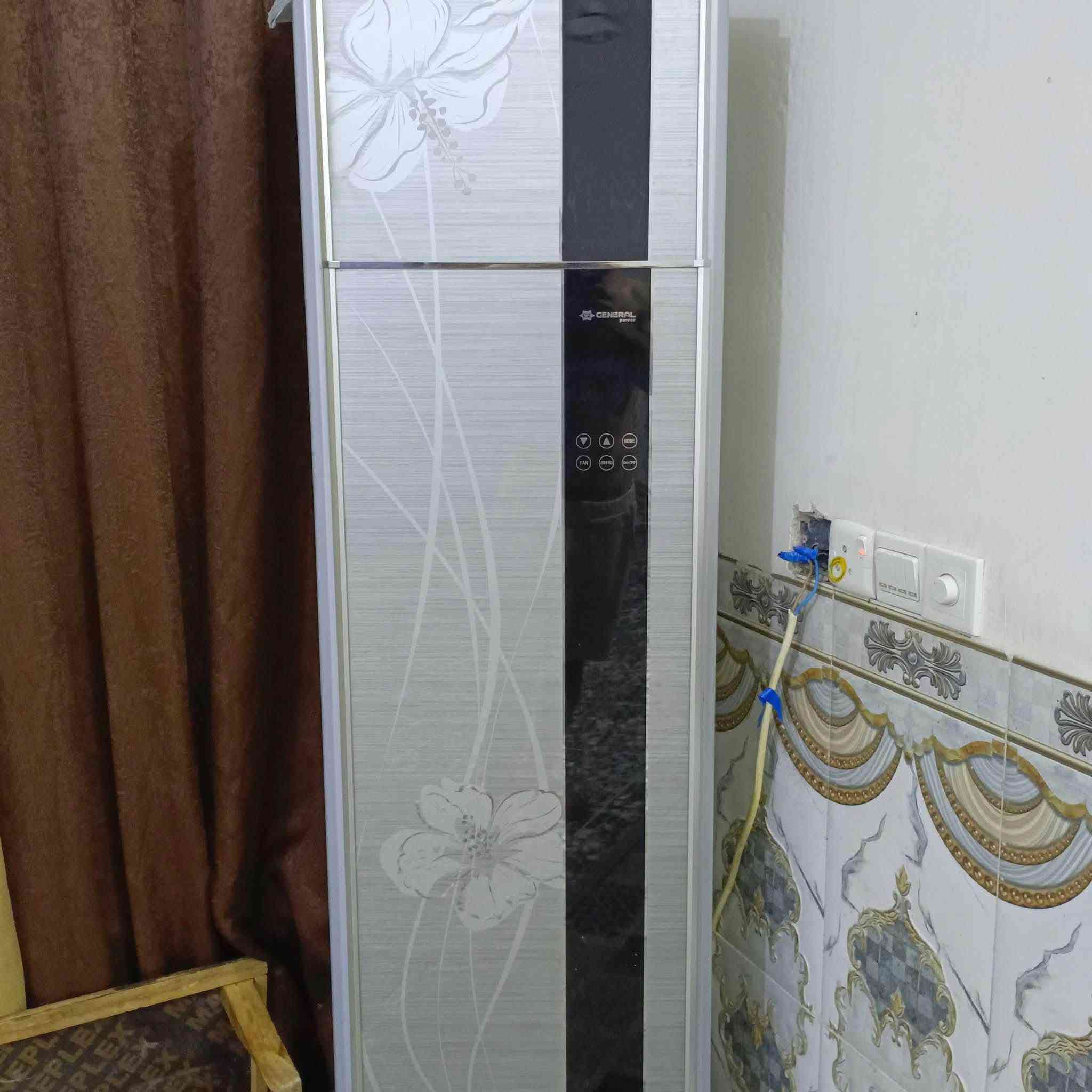 ثلاجة • للبيع • واتساب