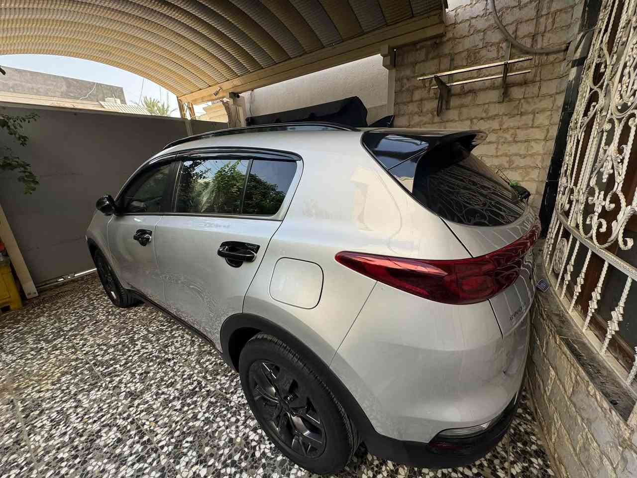سلام عليكم 
سبورتج 2021 جي تي لاين وراد أمريكي بدون حادث فقط شك حك شبر بالدعاميه  الاماميه 
ماشيه 29 الف مايل فقط ربة بيت 
استعمال قليل رقمه كربلاء 
فول مواصفات ماعدا البصمه 
للاستفسار ***********

