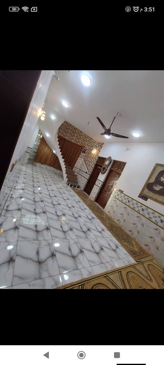 الدار للبيع في الشافعيه قرب سوق قرب مدرسه الشهباء مساحه 240 الرقم ***********
