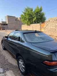١٩٩٣ • زيتوني • محرك ٢٥٠٠