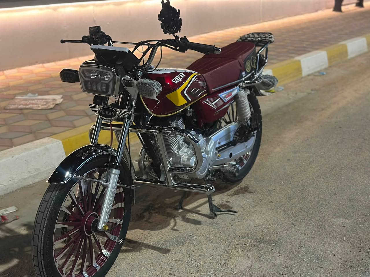 سلام عليكم
سونك موديل 26 محرك 200اوراق بصمات كلها كامله 
للبيع او مرواس حسب القناعه ***********
