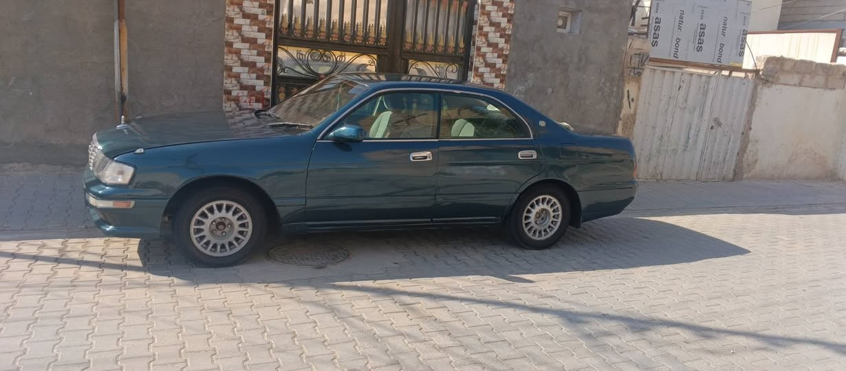 السلام عليكم عندي بطه منتصل 
رقم ديالى موديل 1991
سياره للبيع حلوه ونضيفه عوزها بعض الترتبات مثل جامه الخالفيه وتلحم الصلنصه وعوزها بوليش سعرها 40 مكانها كوفه رقم *********** بي وتساب النجف, العراق
