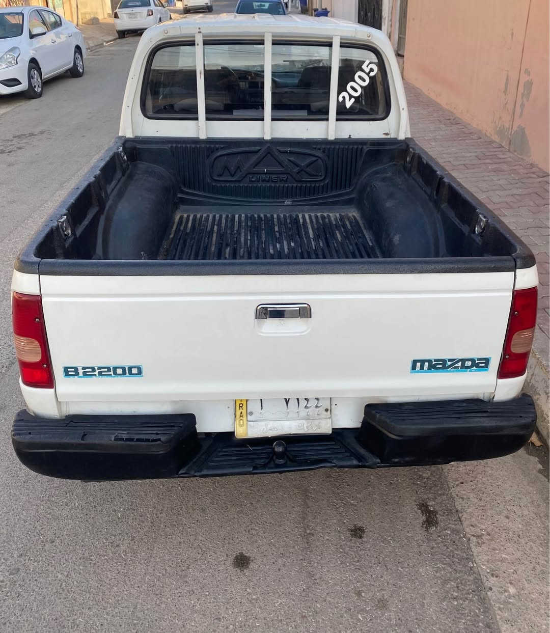 بيع مستعجل…،
سيارة مازدا بيك اب 2005 رقم كركوك ،سنويا بيها حتى سنة قادمة ،بيها دفتر بنزين و غاز ،بيها قطعتين خفيف بدون دواخل ،مكينة بيها اشويه صرف باقي شرط ،تحويل وغرامه بشرط ،68 ورقه و مجال بسيط ..،
مكان كركوك..،
رقم موبايل ..،
*********** كركوك, العراق
