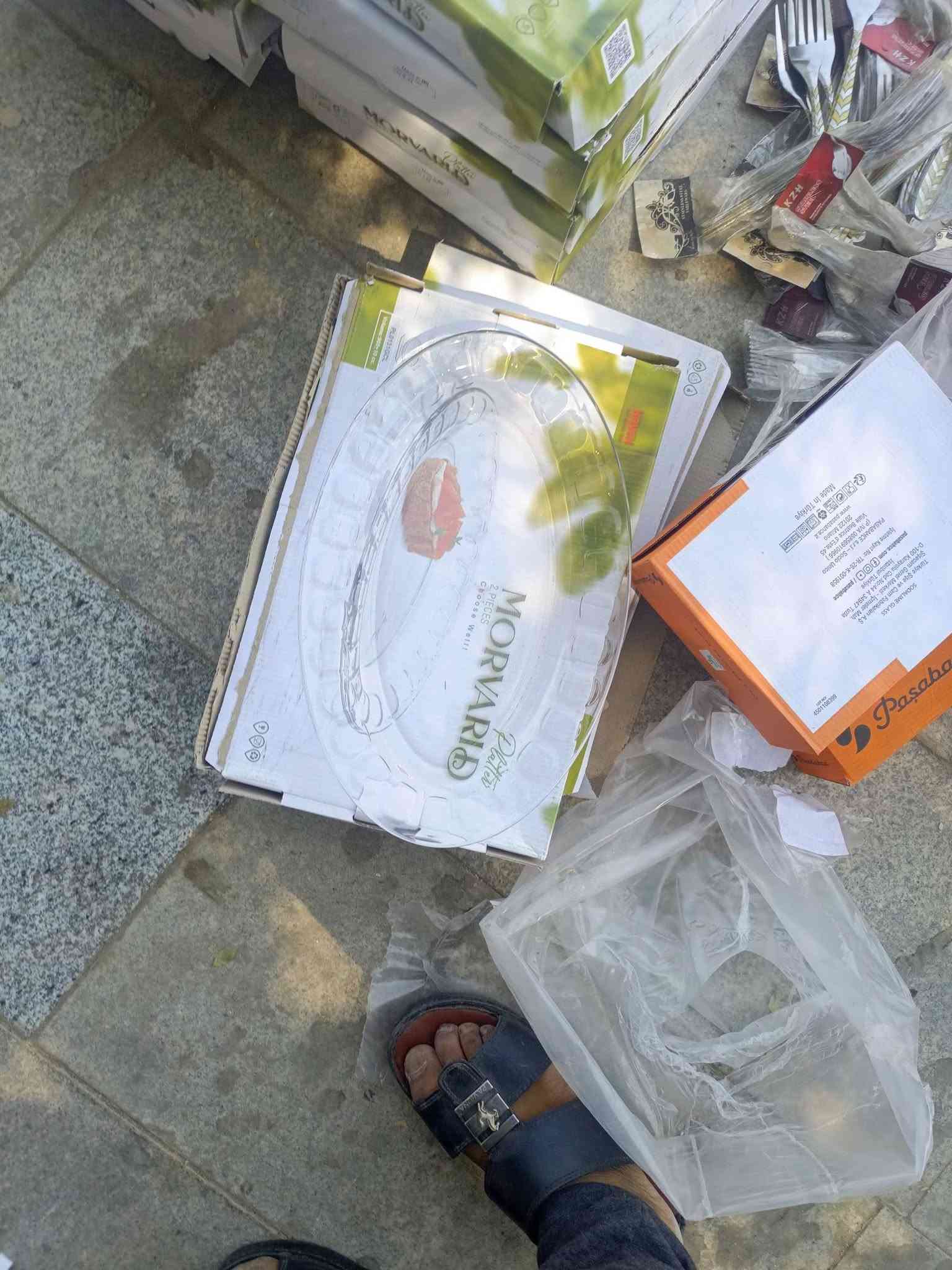 للبيع جمله مفرد وبأسعار الجمله انواع القرطاسيه
