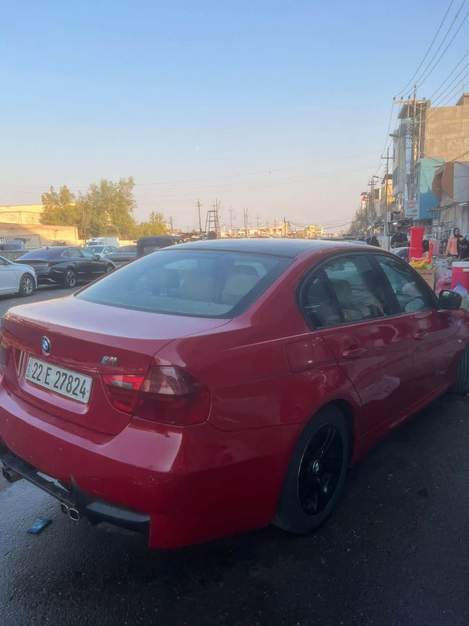 سلام عليكم بيءم
ام90 خليجي مديل 12
بيها صبق احزام بدون ضربة
محرك 4 
تبريد ثلج 
تخم تايرات
سنويه جديده اربيل راعي موجود تريد تحويل تريد وكاله 
مكان السياره البصره 
سياره بيها ملاحضات 
سعر 65

الهاتف ***********

