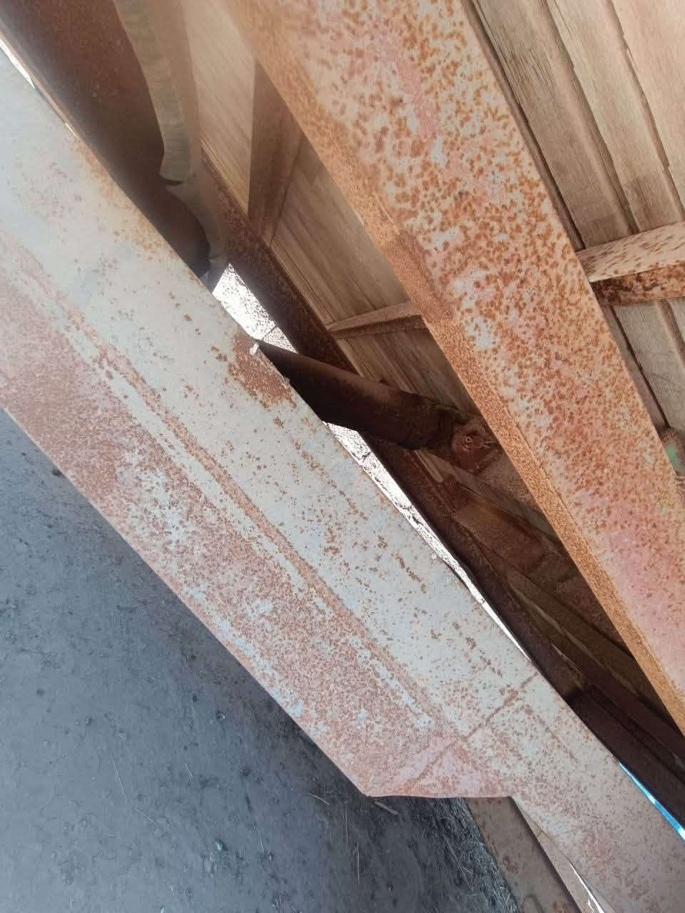عربانه سكندريه مكفوله من لحيم ولعواج حمولتها  6 طن 
جگ وصونده وتاير عشرين 
استفسار اكثر اتصل على الرقم ***********
Ahmad AL Asmir
