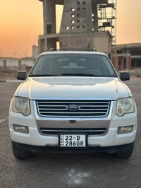 فورد اكسبلور للبيع موديل 2010  السيارة خليجيه شركة نيڤيا  مواصفات السي...