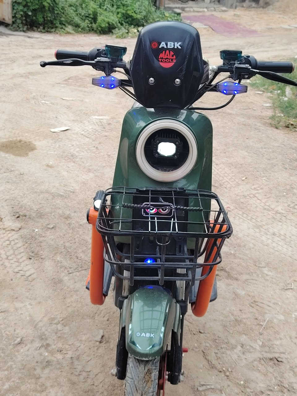 ار900 • ٢٠٢٦ • بطاريات ٣٢أمبير