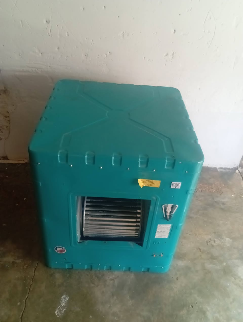 سلام عليكم مبرده لبيع سعر 120 وبيه مجال ‏‪***********‬‏

