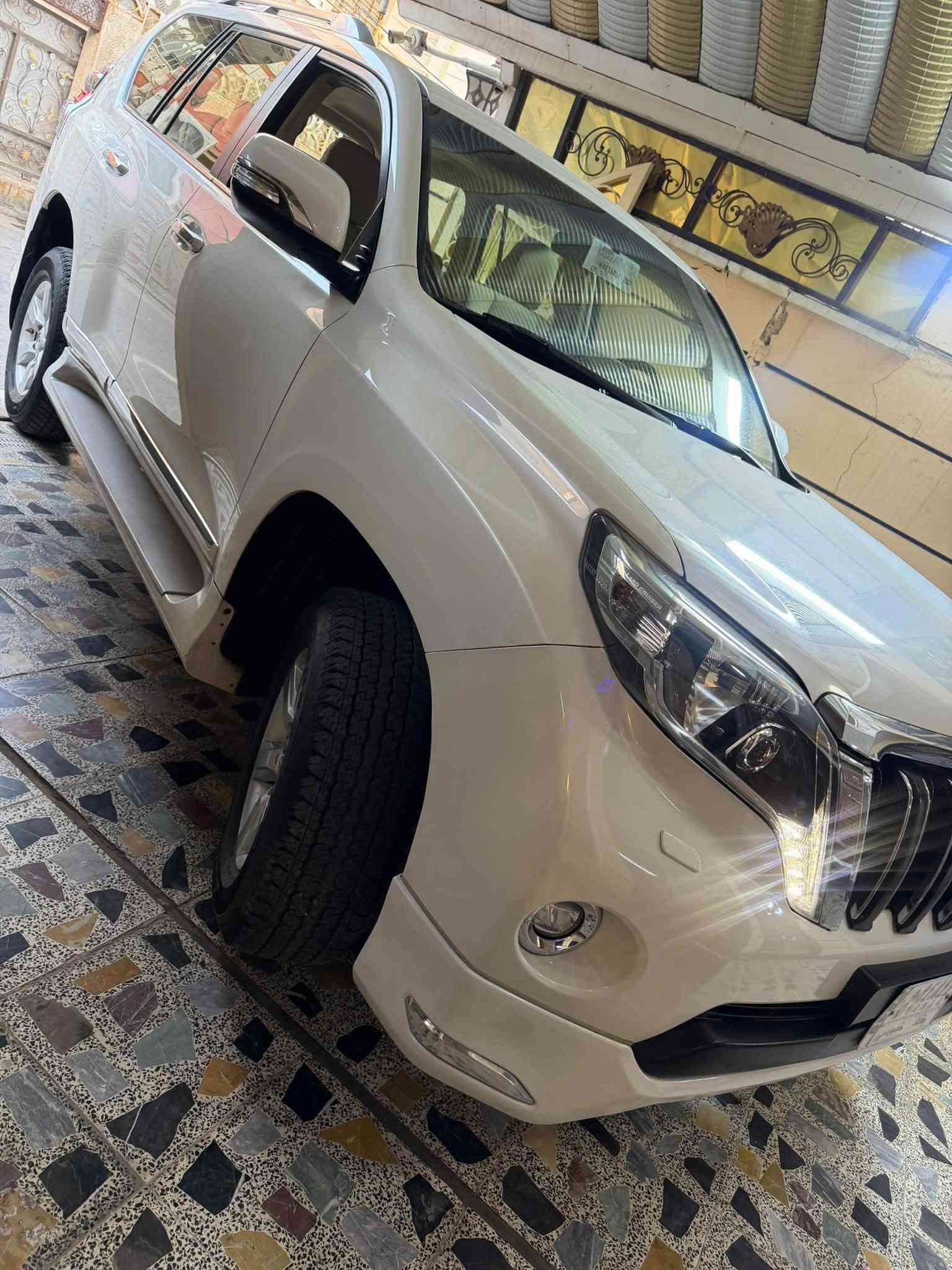 برادو • ٢٠١٧ • ماشي ٨٣٠٠٠