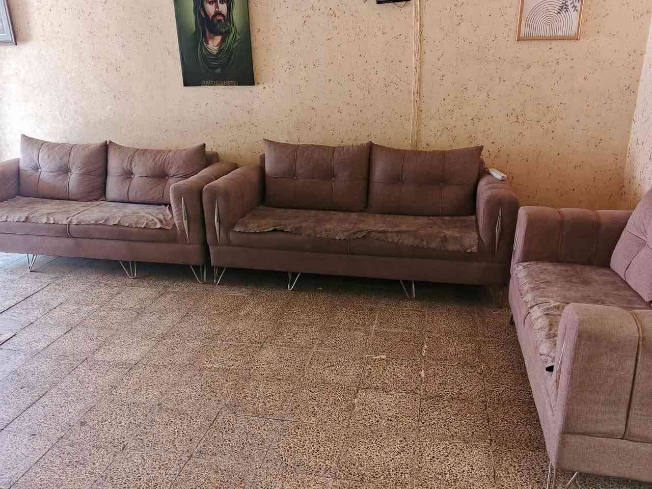 غراض للبيع كل صورة جواها السعر الرقم للأتصال
***********

