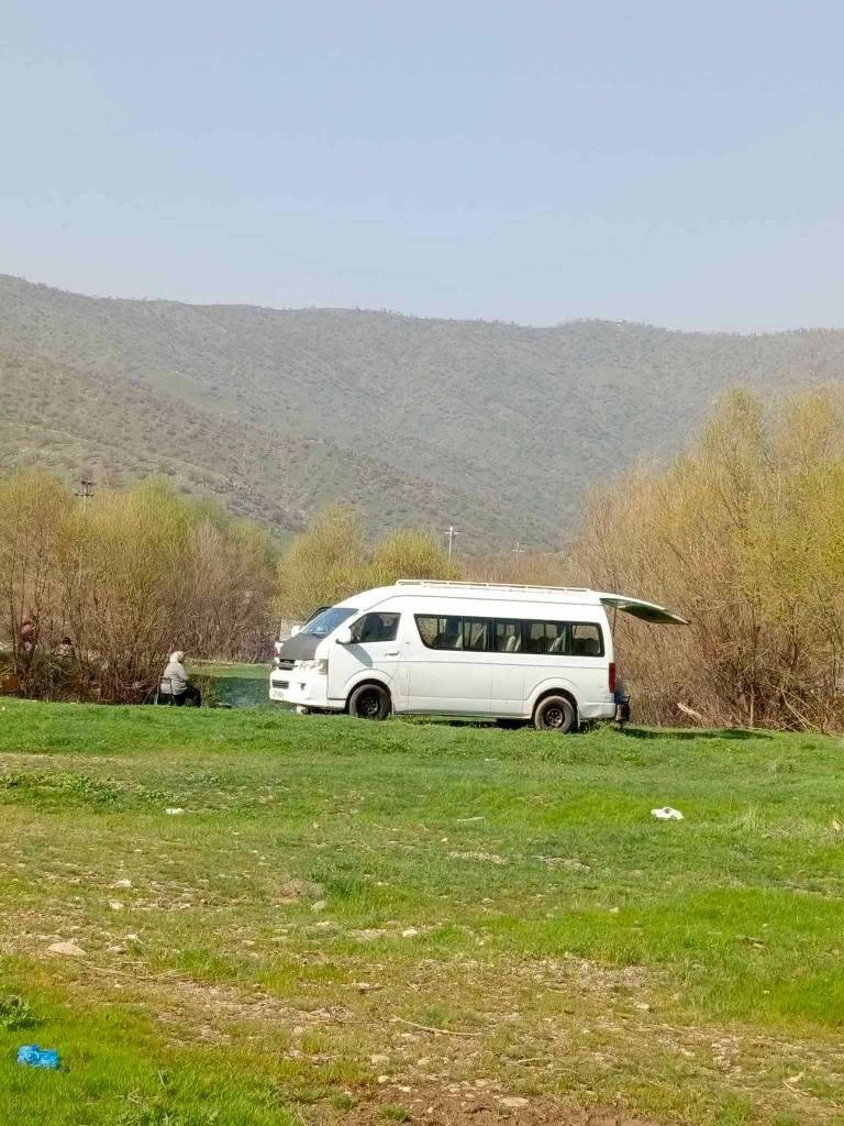 السلام عليكم كيه جنبي H2 مديل 17 مكينه لا تنقيص ولا تبخير حداديه خير من الله سياره حادثها باب سلايت معمر بس ممصبوغ  منضومه غاز سياره جاهزه فقط باب سلايت ممعمر وبيها هلالات بدايت خياس معروضه 140 وبيها مجال *********** اتصل  مكاني بغداد زعفرانيه بغداد, العراق
