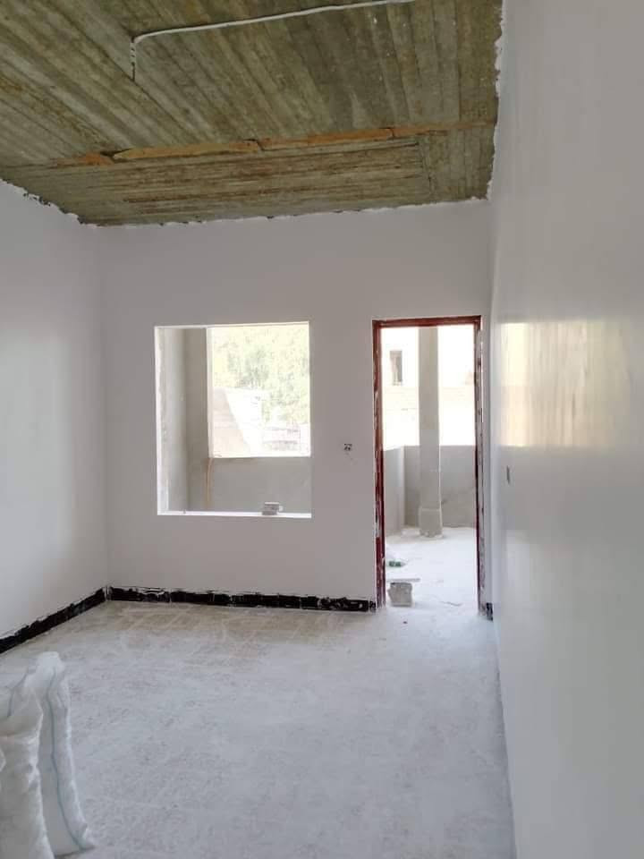 السلام عليكم ورحمة الله وبركاته يوجد كادر لبخ جص وسمنت من الموصل شغل راقي جداً اكثر شغلنا بالعلم والمناطق المجاورة الي يحتاج يتصل *********** ابو بهاء
