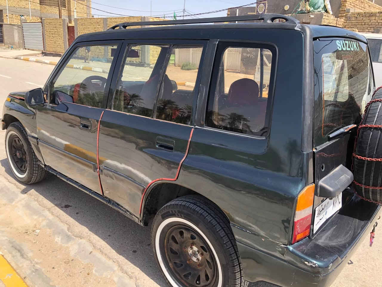 سوزوكي إيسكودو دفع رباعي للبيع
السيارة موجودة بالديوانية ومتعوب عليها ومصروف عليها

محرك بلادي 1.6
دفع خلفي
صرفية بنزين قليلة
تخم تايرات أبو الخط جديد
صدر حدادية ودبلات جدد
السيارة كاملة

معاملة الرقم على النص وباقي فقط الرسوم، تقريباً 350–400 ألف، وتستلم رقم مشروع الوطني الجديد

السعر: 36 ورقة
بيه مجال بسيط للجادين

العنوان: الديوانية

للاستفسار:
***********
