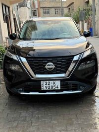 نيسان روج 24 SV تيربو 3 سلندر ماشية 10 ونص ميل رقم اربيل وهذا حادثه  ب...