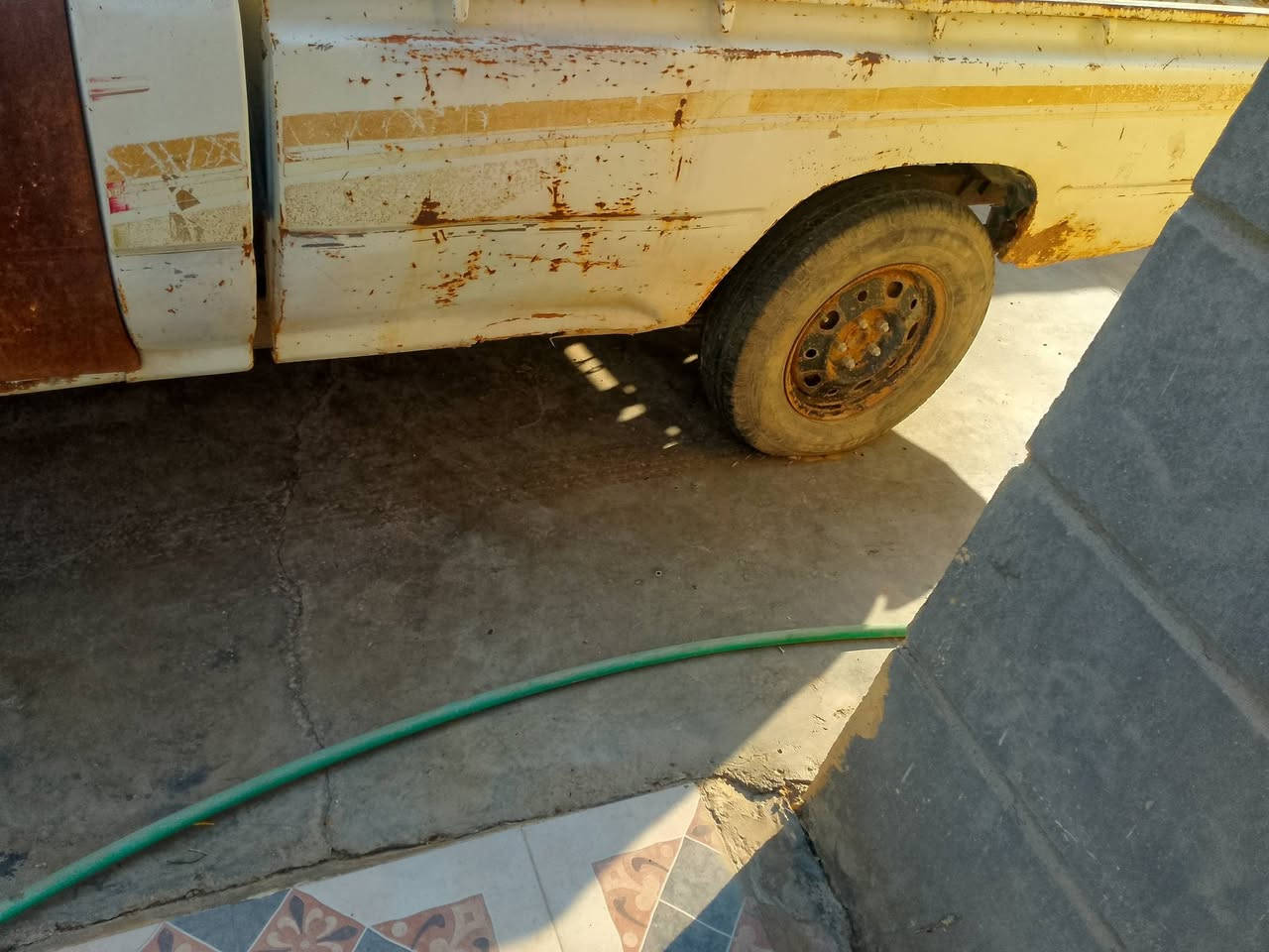 للبيع بيكم دير موديل 2006 رقم واسط الماني السنويه عضم عاج صاقطه ب 2019 سياره حلوه يحتاج الهه ترتيبات  المكان بغداد المدائن سلمان باك //***********
