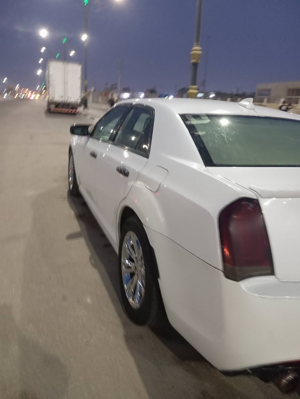 سلام عليكم أوباما  3600 اصل.   15S  كشنات تدفه تبريد السيارة جاهزة رقم بغداد دوالي والاتصال ***********
