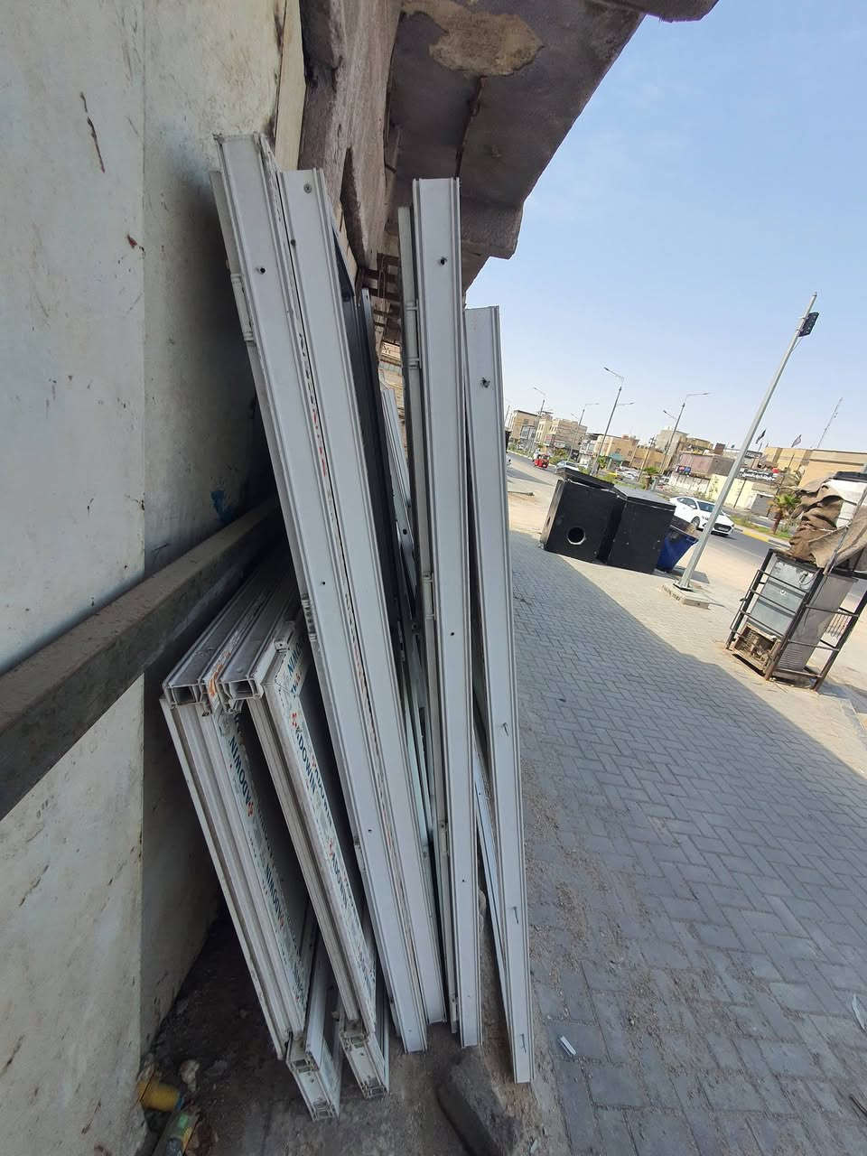 سلام عليكم بيبان وقواطع كلهن 750 للتواصل ***********
