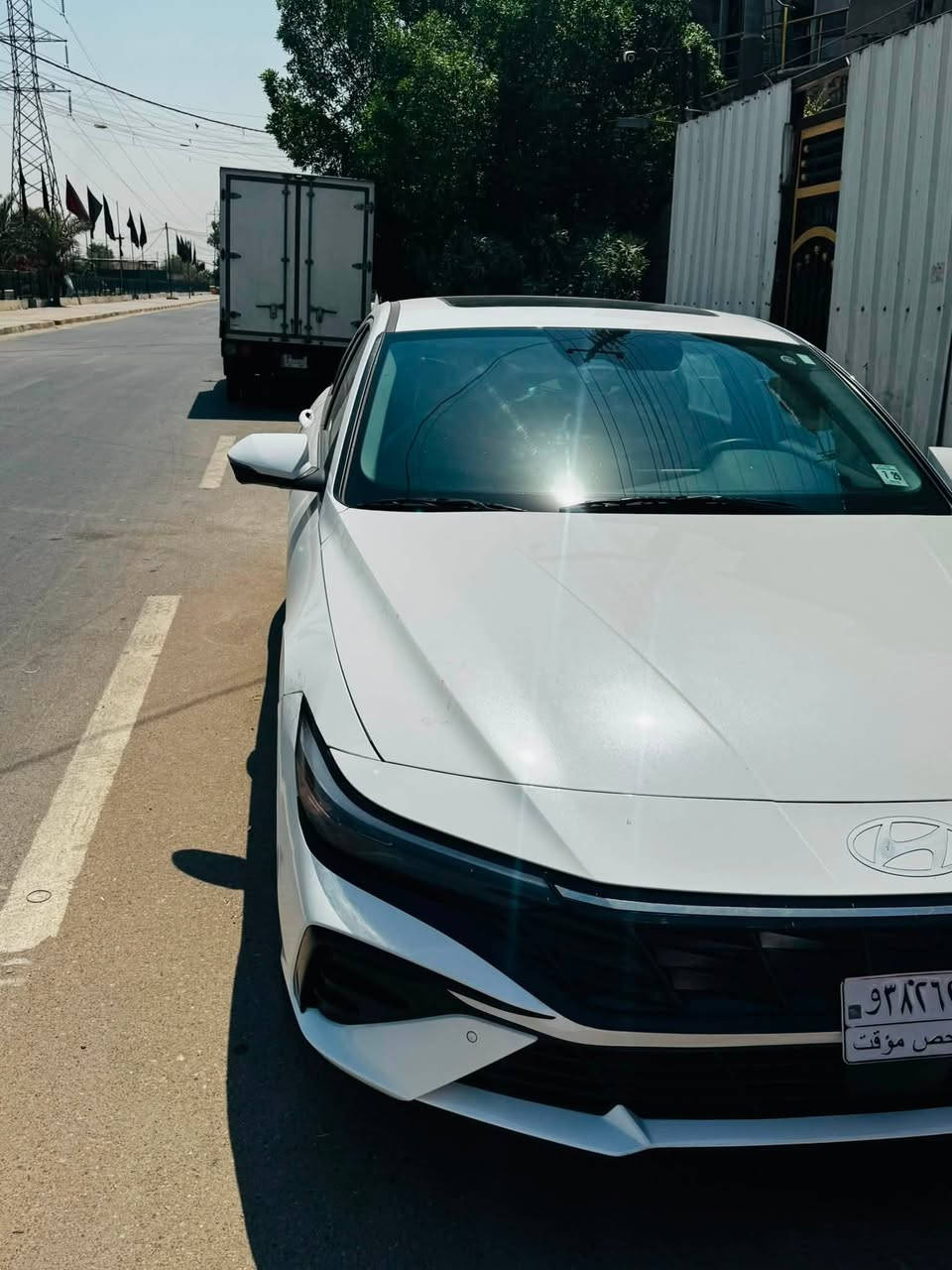 السلام عليكم النتر موديل 24 وارد امريكي حادثها فقط البنيد وراجع نفسه بدون دواخل سياره فول مواصفات اعلى فئه بالنترا بصمه تشغيل وبصمه أبواب تشغيل عن بعد خمس كامرات حساسات إماميه وخلفيه ورادارات خلفيه وإماميه وجانبيه تدفئه كشنات فتحه سقف كشنات جلد ايرباك لاستيرن طاك فقط بعد بيها هواي موصفات ميحتاج اذكرهم مكان السياره بغداد الدوره ***********
