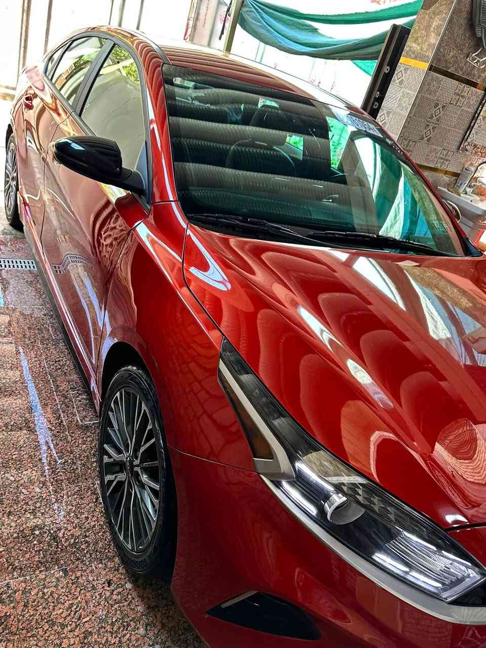 السلام عليكم للبيع كيا فورتي موديل 23
رقم بغدادحرة تحويل ثاني يوم

مواصفات جي تي لاين 

KIA FORTE 2023 GT LINE

وارد امريكي حادث خلفي 

تبديل قبق جنطة نفس اللون

وتبديل جاملغ امامي ايمن نفس اللون

بيها صبغ قطعة وحدة جاملغ خلفي 

بچم كبس راديترات مي تبريد شركة

ماشية 40 الف كيلو 

محرك 2000 دوش 

كير مكينة مكفولات 

سيارة جاهزة كل نقص مابيها.

صور الحادث مع صور التصليح بالمنشور 

مكان السيارة بغداد البلديات

السعر 134 وبيها مجال

للاستفسار الاتصال ع الرقم ***********
