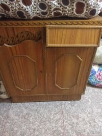 بوفيه • أخشاب • قابل تفاوض