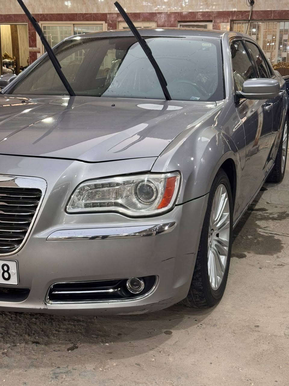 اوباما 2014 السعر50قفل 
بيع مستعجل جوة السوگ 
جاهزة من كلشي بدون نقص
دخول جديد ونضيفة السيارة
محرك3600يعني 6سلندر
ادوات گصة جنطة العنوان البصرة
للاستفسار اكثر ***********
فقط بيع بدون مراوس

