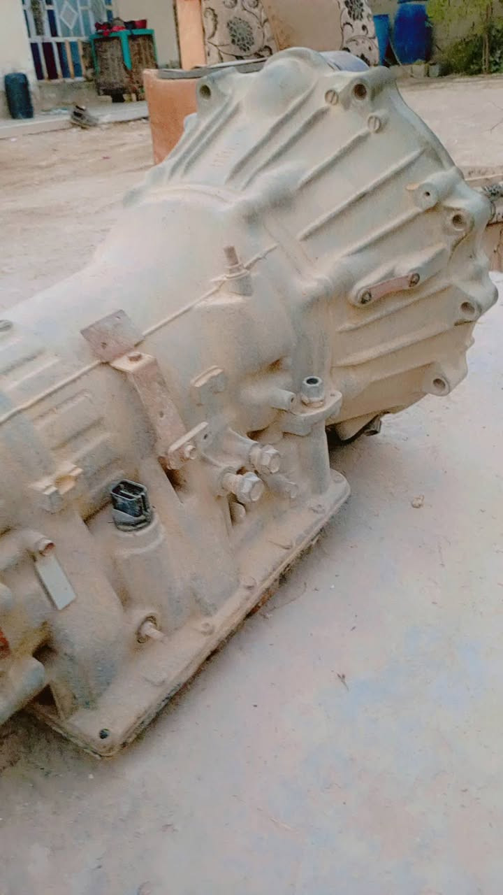كير للبيع نيسان ارماده شرط الشغل مال حاويه ***********
