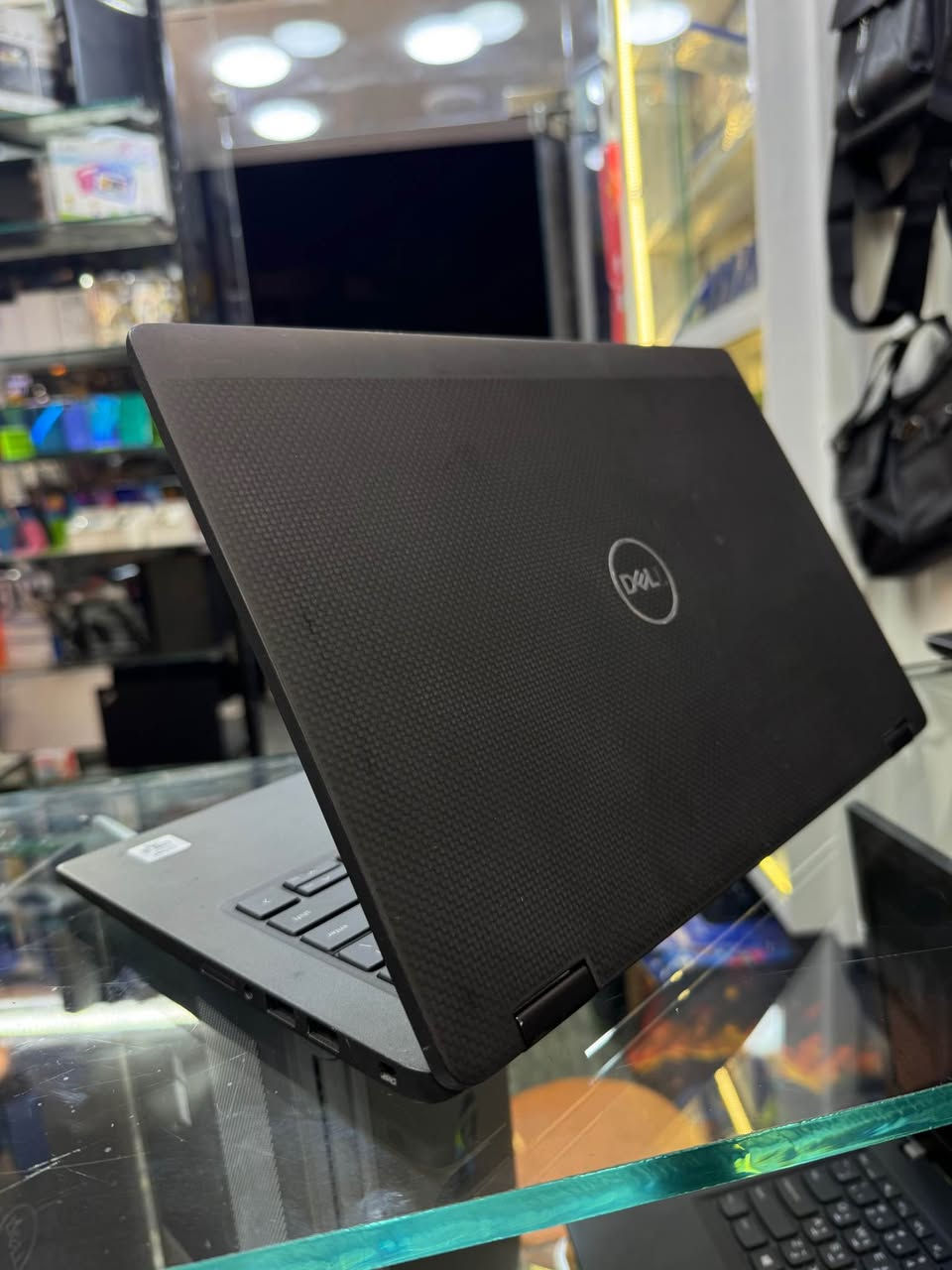 لابتوب ديل لمس قلاب 

Core i 5 الجيل العاشر
Ram 8 GB DDR4
SSD 256 GB 
DISPLAY 14 FULL HD 

لمس قلاب ٣٦٠ درجة 

السعر  369 الف دينار 

*********** أربيل, العراق

