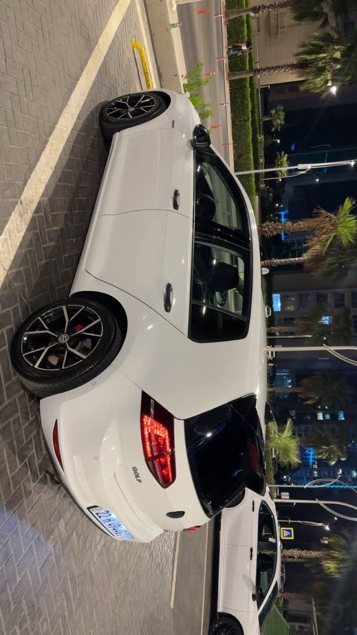 Golf 2016 🚀tsi kit gliخليجي فول مواسفاته 
14 توربويه ✈️فول فول 7 گێڕ
بانوراما
نمونه له جواني  
١٨٦ هه زار كيلومتر  روشتوه
٣ پارچه ي پيشي سبوغه بي ژوري خليجيه
سعر 115$
*********** أربيل, العراق

